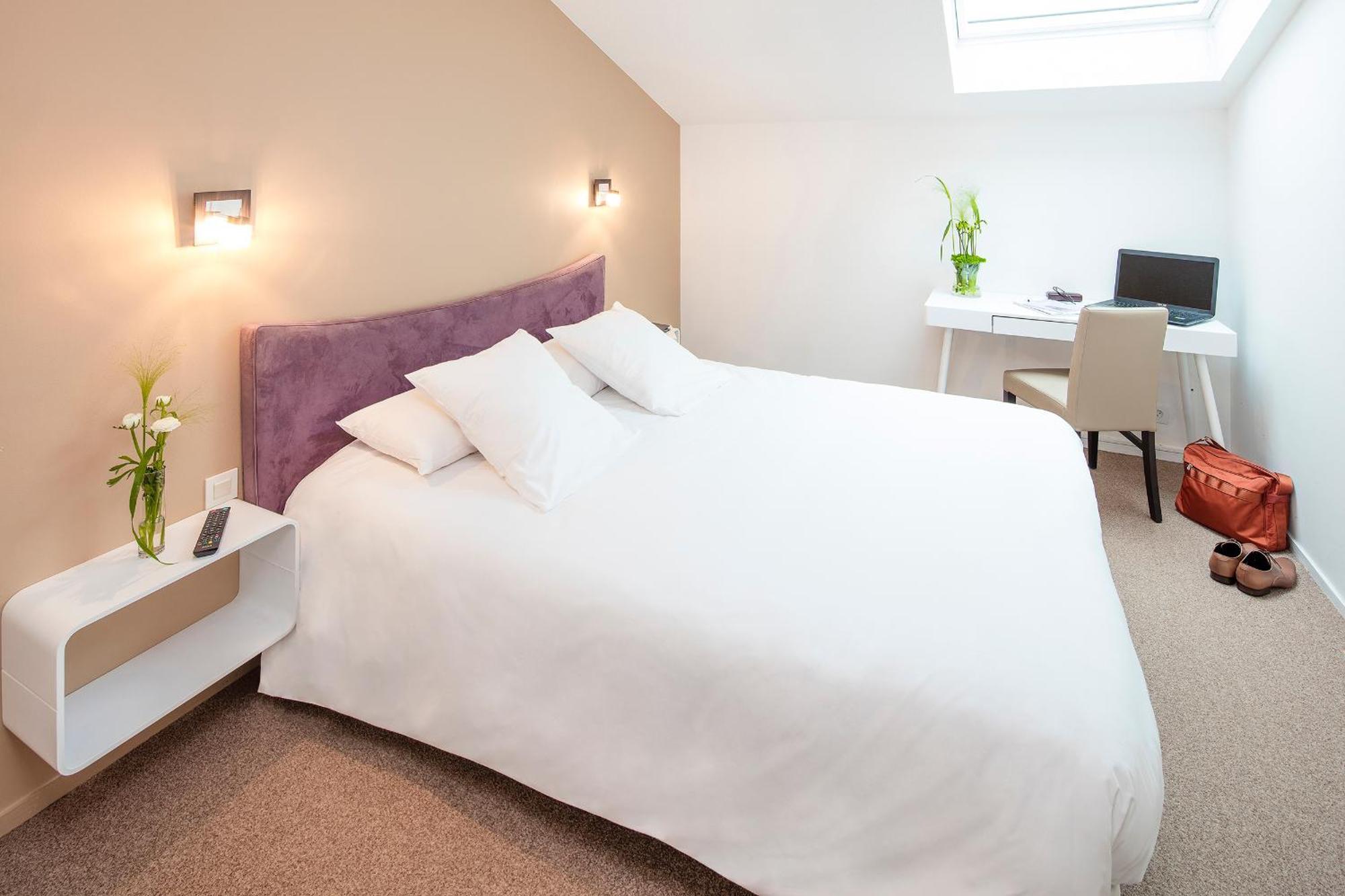 Superior Double Room - Attic,1498514311:JPEG